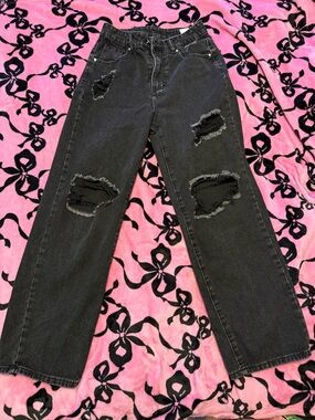 SHEIN Black Distressed Straight-Leg Jeans